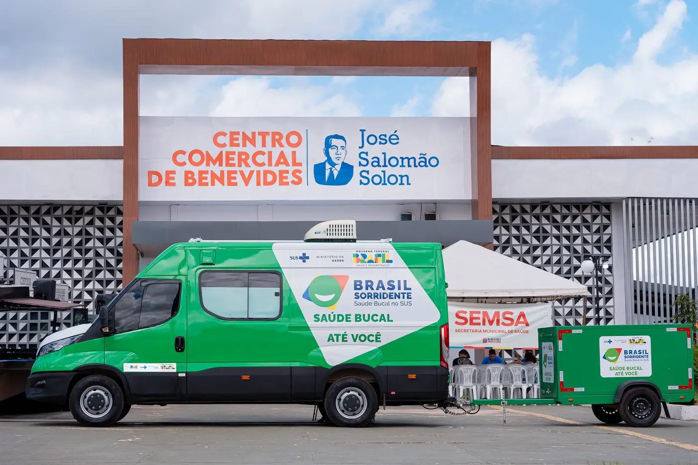Prefeitura de Benevides entrega unidade odontológica móvel para ampliar atendimento à população