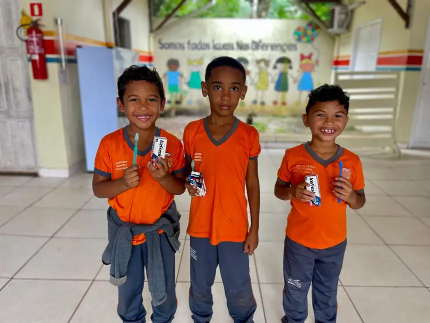 Benevides celebra Dia Mundial da Saúde Bucal com ação itinerante em Paricatuba