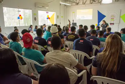 PALESTRA DE EDUCAÇÃO PARA O TRÂNSITO - VELOZ
